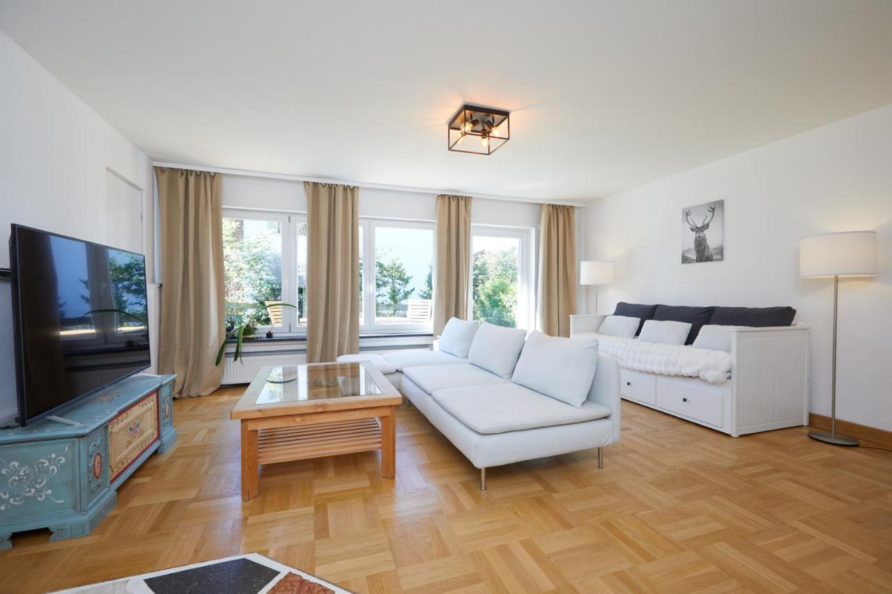 Zum Hirschgarten Apartment